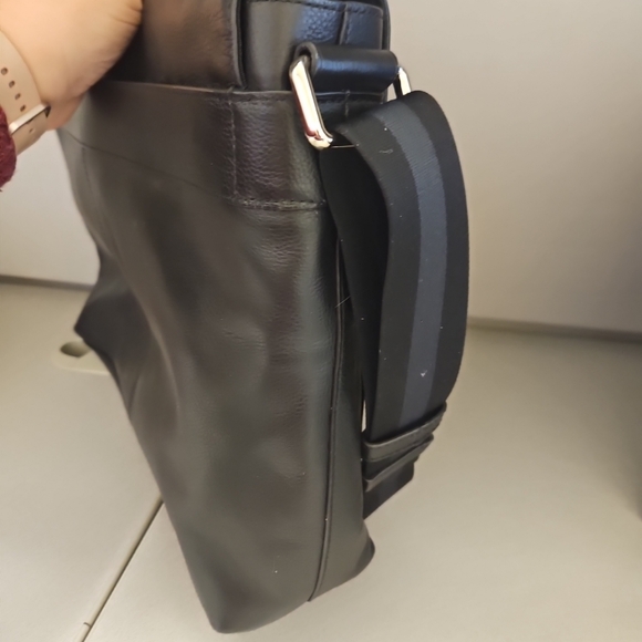 NWOT Coach Charles Messenger Laptop Crossbody Bag in Smooth Leather F54792 Black - Picture 7 of 16